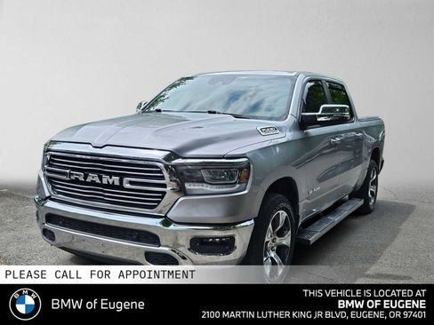 Used 2023 RAM 1500 Laramie AWD/4WD image 7