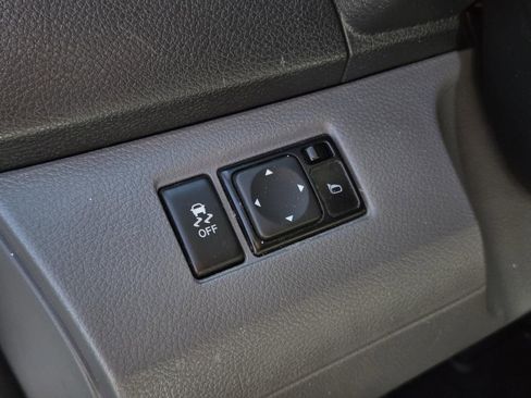 Used 2019 Nissan NV200 SV w/ Navigation Package image 19