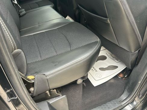 Used 2014 RAM 1500 Sport w/ Sport Premium Group image 11