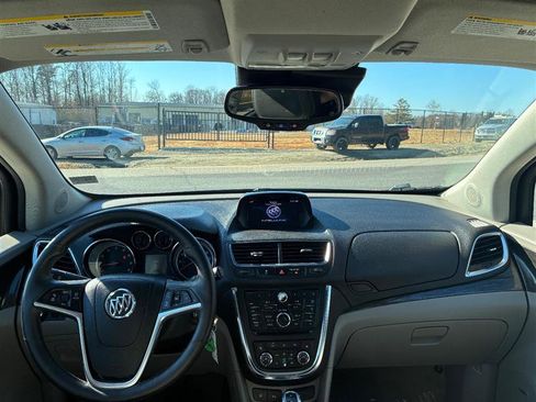 Used 2015 Buick Encore Premium image 12