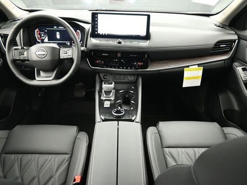 New 2026 Nissan Rogue Platinum w/ Platinum Premium Package image 9