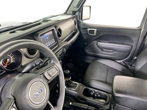 Used 2022 Jeep Wrangler Sport image 21