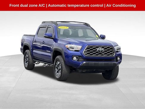 Used 2022 Toyota Tacoma TRD Off-Road AWD/4WD image 1
