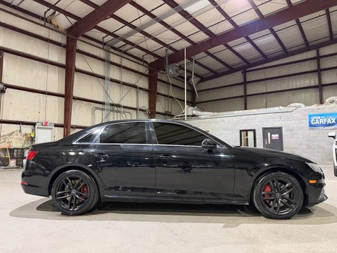Used 2017 Audi A4 2.0T Premium w/ Convenience Package AWD/4WD image 4