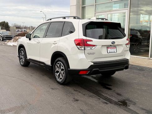 Certified 2022 Subaru Forester Premium w/ Popular Package #1 image 6