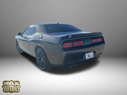 Used 2023 Dodge Challenger SXT w/ Blacktop Package image 12