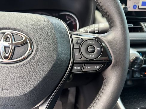 Used 2024 Toyota RAV4 XLE Premium w/ Weather Package AWD/4WD image 20