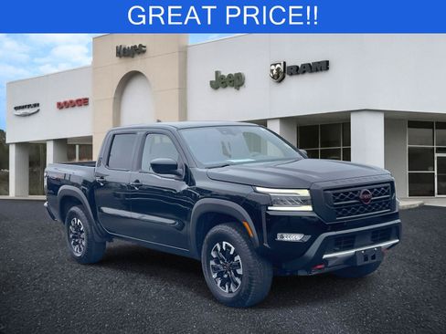 Used 2024 Nissan Frontier PRO-4X AWD/4WD image 1