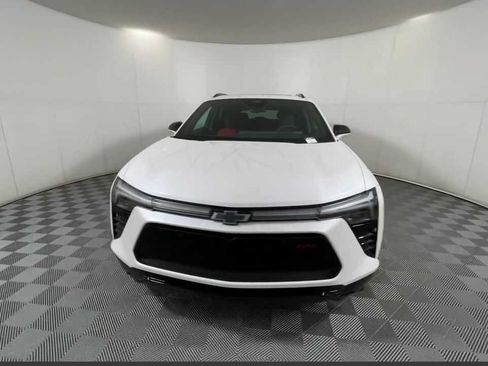 New 2025 Chevrolet Blazer EV RS RWD image 6