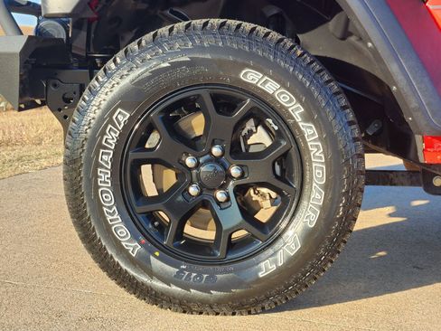 Used 2020 Jeep Wrangler Unlimited Sport image 14