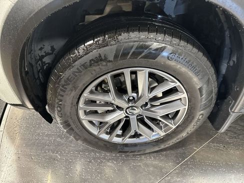 Used 2021 Nissan Rogue S image 10