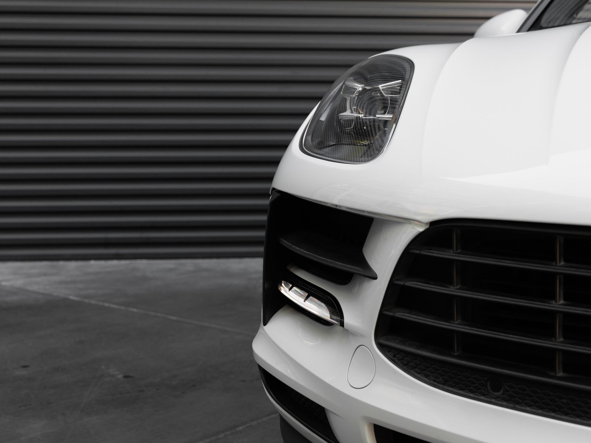 Certified 2021 Porsche Macan S AWD/4WD image 36