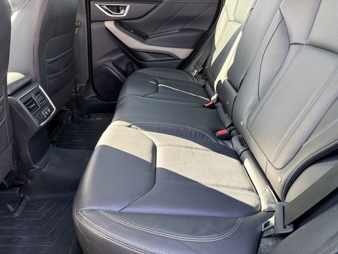 Certified 2022 Subaru Forester Limited image 26