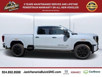 New 2026 GMC Sierra 2500 Denali Ultimate w/ LPO, Black Badging Package