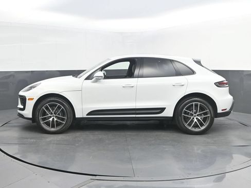 New 2026 Porsche Macan AWD/4WD image 2