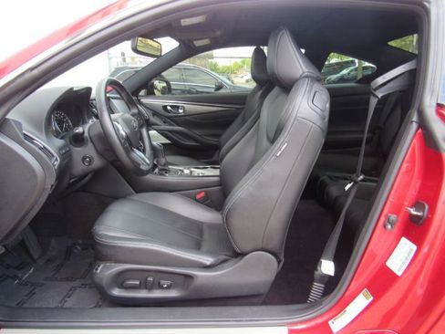 Used 2022 INFINITI Q60 3.0t Luxe w/ Essential Package image 16