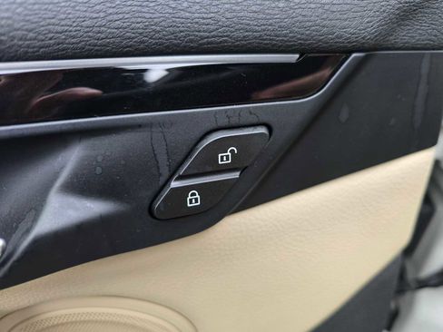 Used 2018 BMW X1 xDrive28i image 26