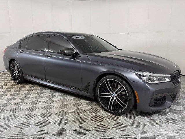 Used 2018 BMW 750i RWD image 10