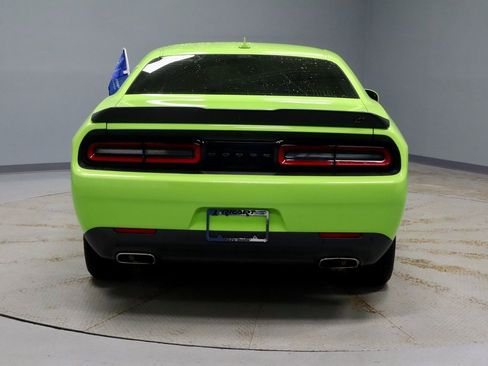 Used 2023 Dodge Challenger SXT w/ Plus Package image 9