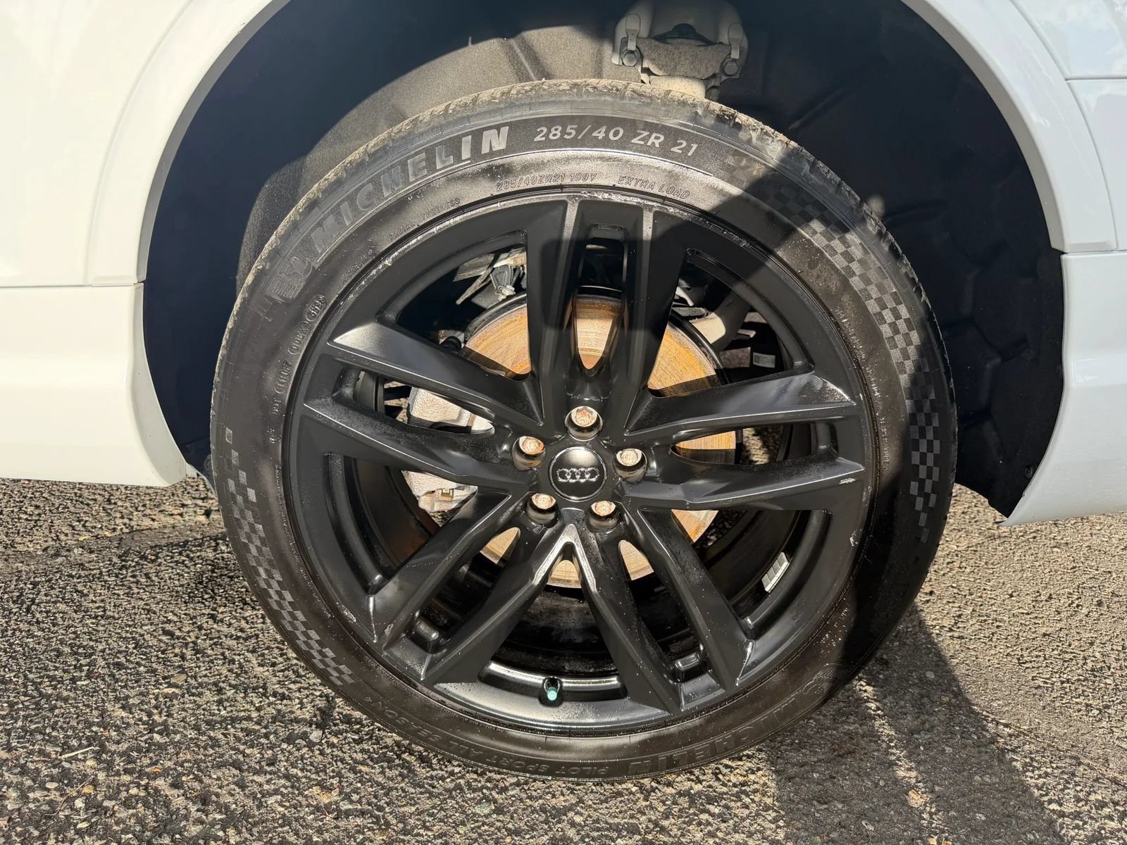 Used 2018 Audi Q7 3.0T Prestige AWD/4WD image 21