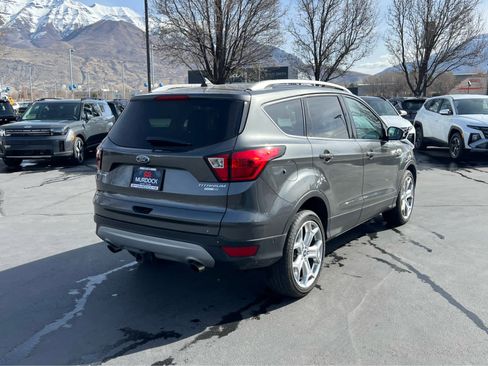 Used 2019 Ford Escape Titanium image 8