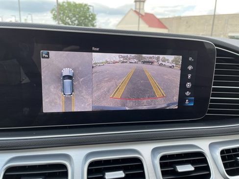 Used 2022 Mercedes-Benz GLE 350 w/ 3rd Row Seat Package image 25