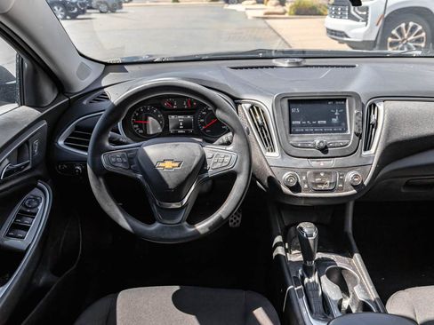 Used 2017 Chevrolet Malibu LS FWD image 14