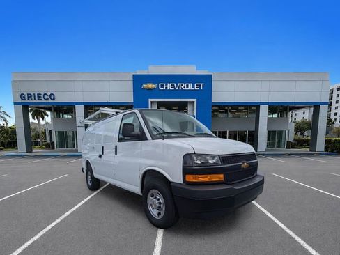 Used 2025 Chevrolet Express 2500 w/ Driver Convenience Package RWD image 1