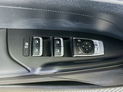 Used 2025 Kia K5 LXS image 15