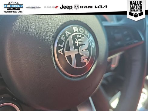 Used 2024 Alfa Romeo Stelvio Veloce AWD/4WD image 13
