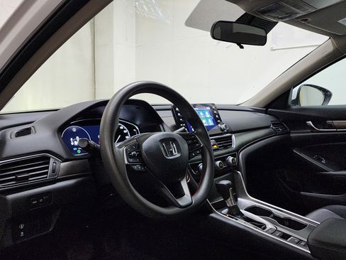 Used 2021 Honda Accord LX image 13