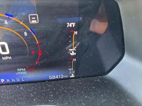 Used 2023 Chevrolet Colorado Trail Boss w/ Technology Package image 7