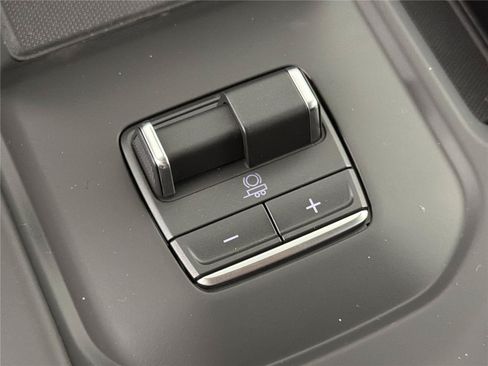 New 2026 GMC Sierra 2500 Denali Ultimate AWD/4WD image 32
