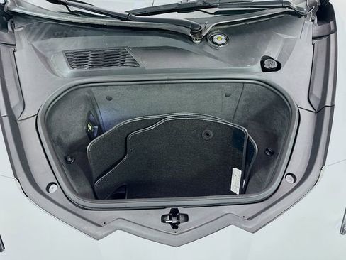 Used 2024 Chevrolet Corvette Stingray Coupe w/ Z51 Performance Package image 27