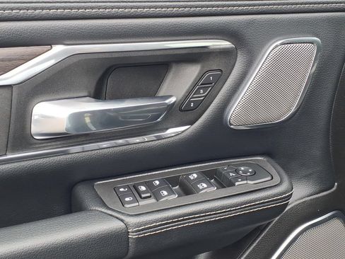Used 2026 RAM 1500 Laramie w/ Night Edition AWD/4WD image 4