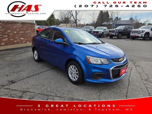 Used 2017 Chevrolet Sonic LT image 8