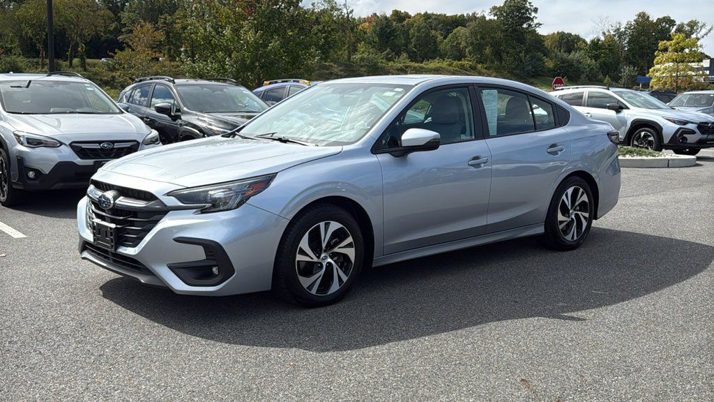 Certified 2025 Subaru Legacy Premium AWD/4WD image 3