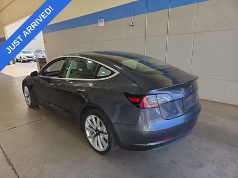 Used 2019 Tesla Model 3 Long Range AWD/4WD image 4