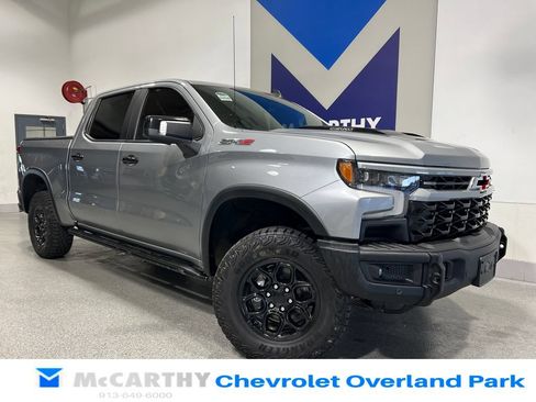 Used 2024 Chevrolet Silverado 1500 ZR2 w/ ZR2 Bison Edition AWD/4WD image 1