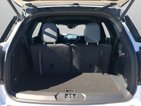 New 2026 Ford Explorer ST-Line w/ ST-Line Street Pack image 41