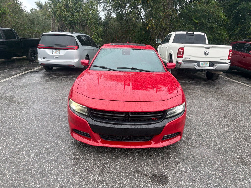 Used 2016 Dodge Charger R/T RWD image 2