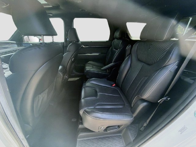 Used 2024 Hyundai Palisade Calligraphy FWD image 26