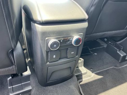 Used 2023 Ford Explorer XLT w/ Equipment Group 202A AWD/4WD image 22