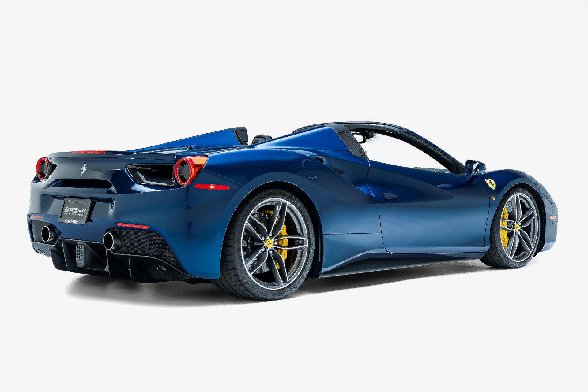 Used 2019 Ferrari 488 Spider RWD image 8