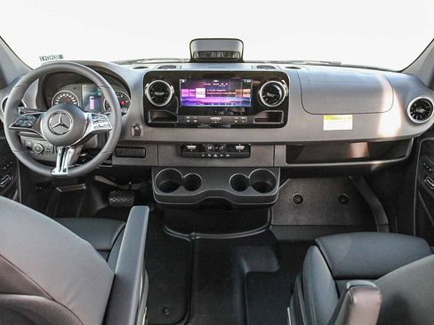 New 2026 Mercedes-Benz Sprinter 2500 image 13