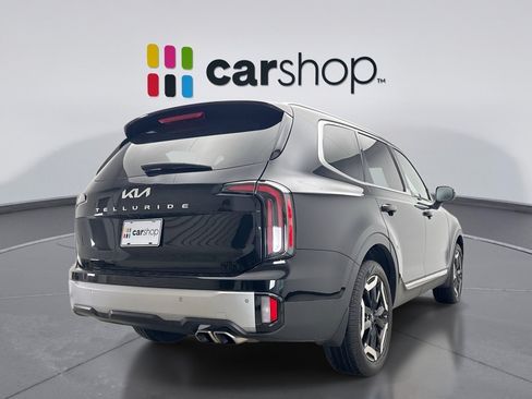 Used 2023 Kia Telluride EX w/ EX Captain's Chair Package FWD image 5