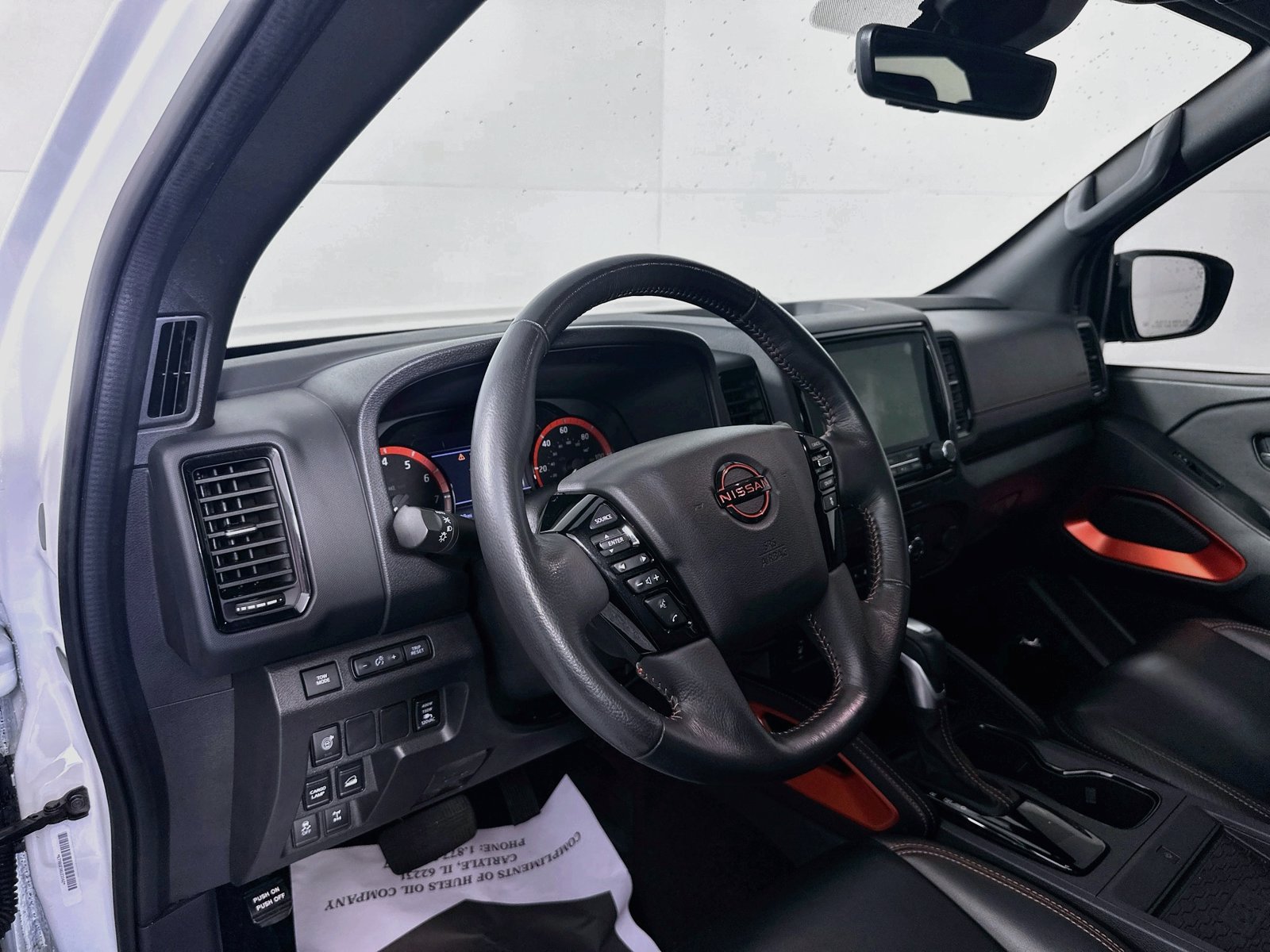 Used 2023 Nissan Frontier PRO-4X w/ Pro-4X Premium Package AWD/4WD image 9