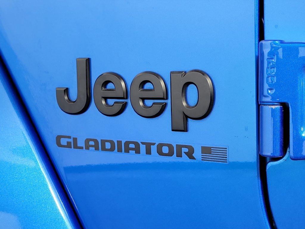 Used 2024 Jeep Gladiator Sport AWD/4WD image 8