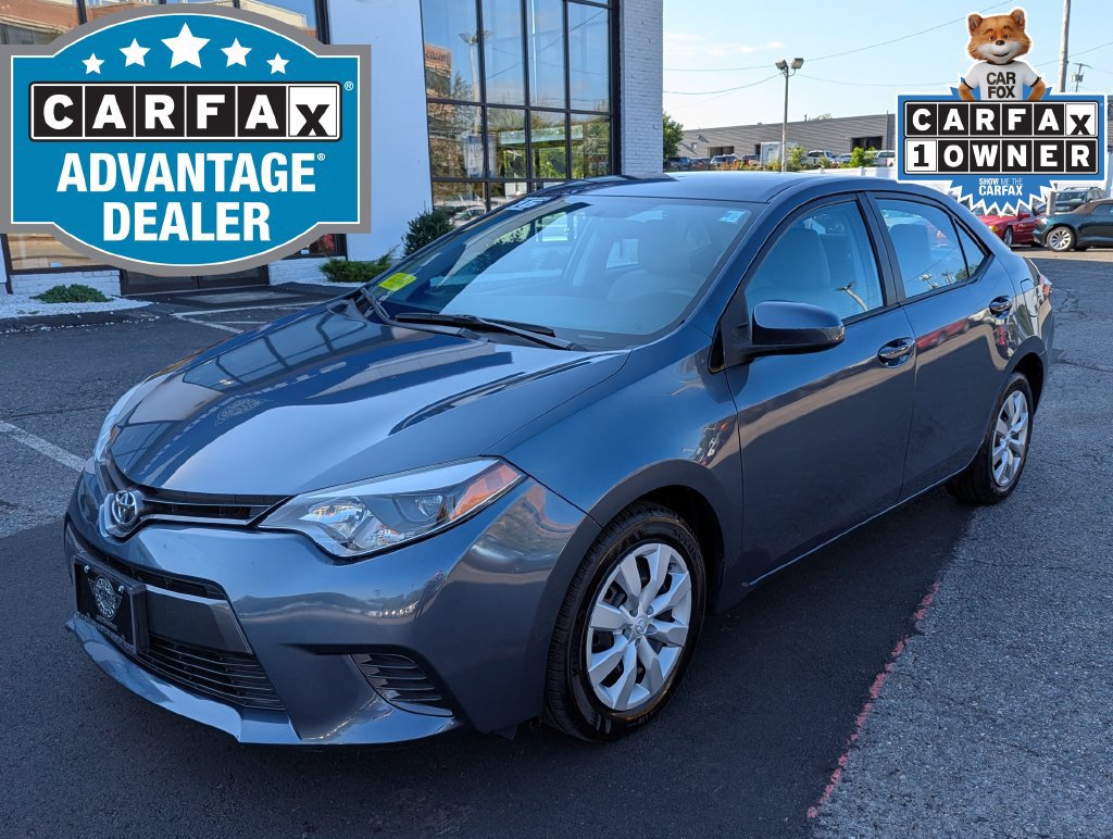 Used 2016 Toyota Corolla LE FWD image 2