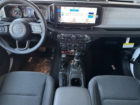 New 2026 Jeep Gladiator Sport image 12